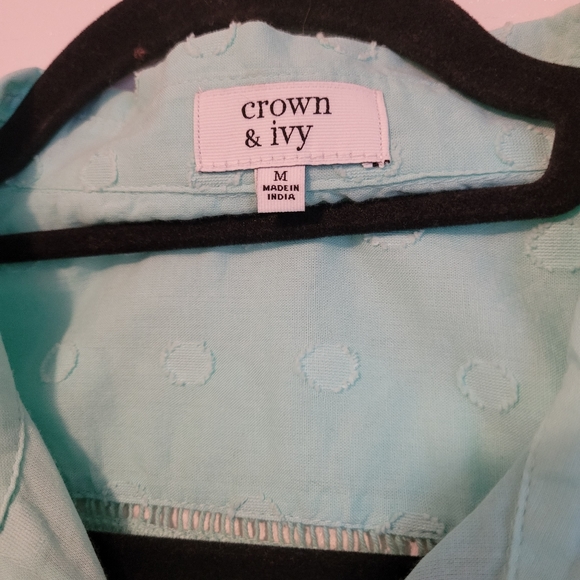 Crown & Ivy NWT blouse - Picture 3 of 4
